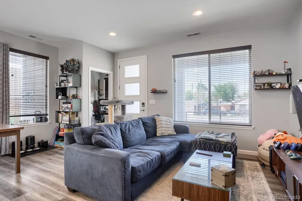 5280 E 64th Avenue Commerce City CO 80022