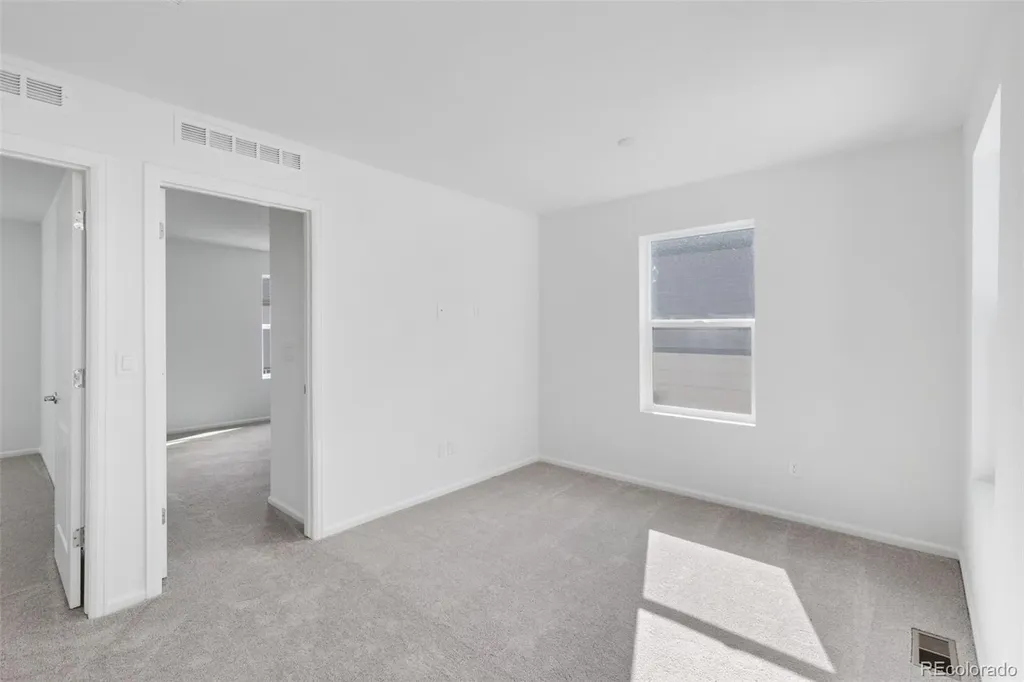5479 N Elk Street Aurora CO 80019