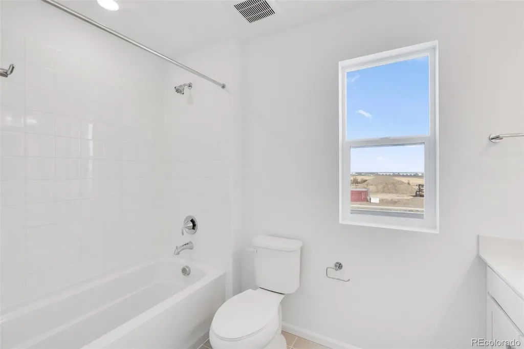 5479 N Elk Street Aurora CO 80019