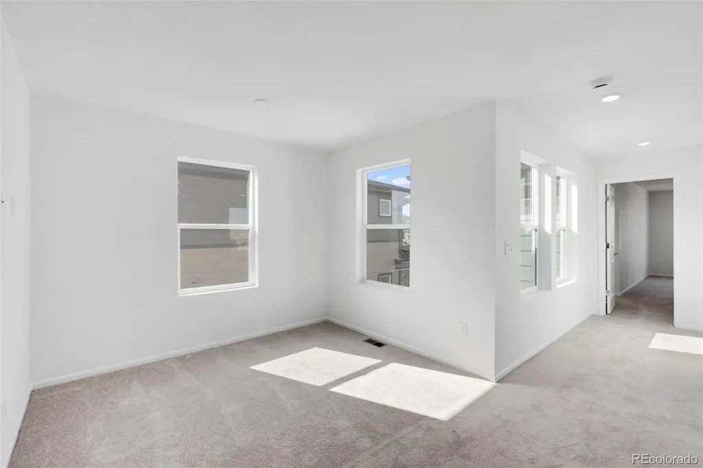 5479 N Elk Street Aurora CO 80019
