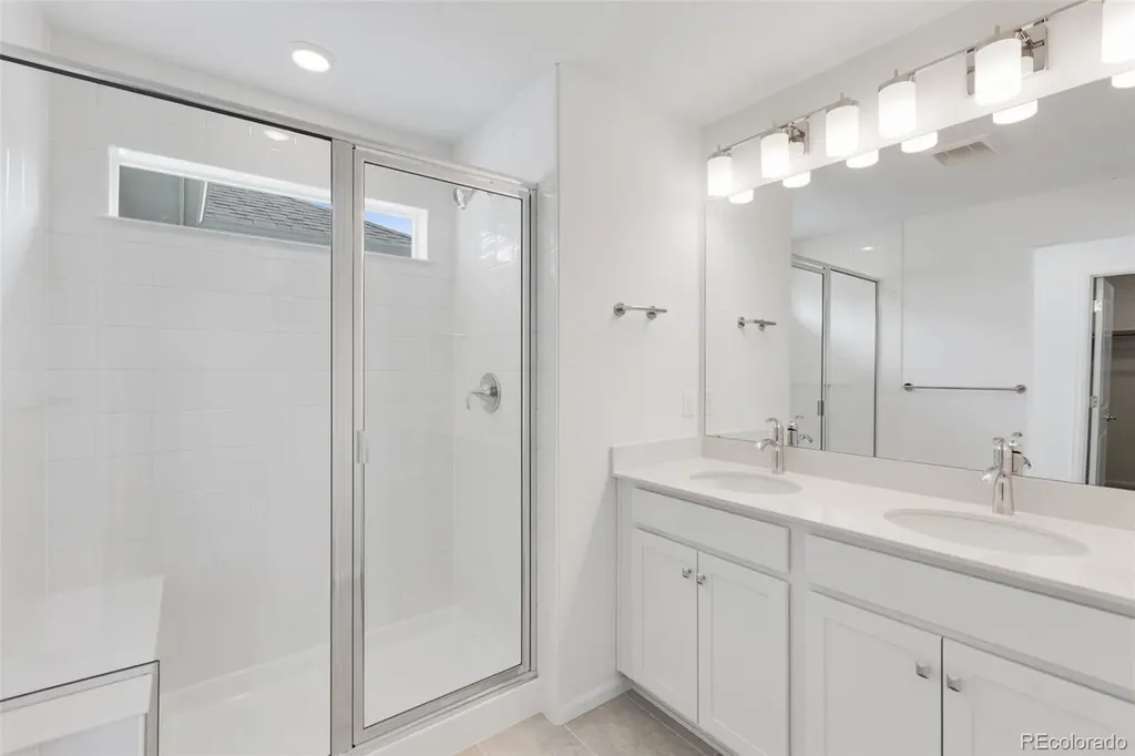 5479 N Elk Street Aurora CO 80019