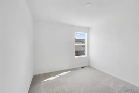 5479 N Elk Street Aurora CO 80019