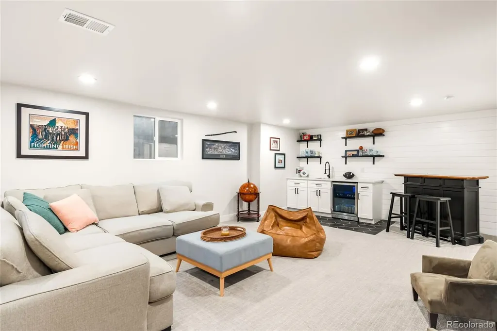 200 Locust Street Denver CO 80220