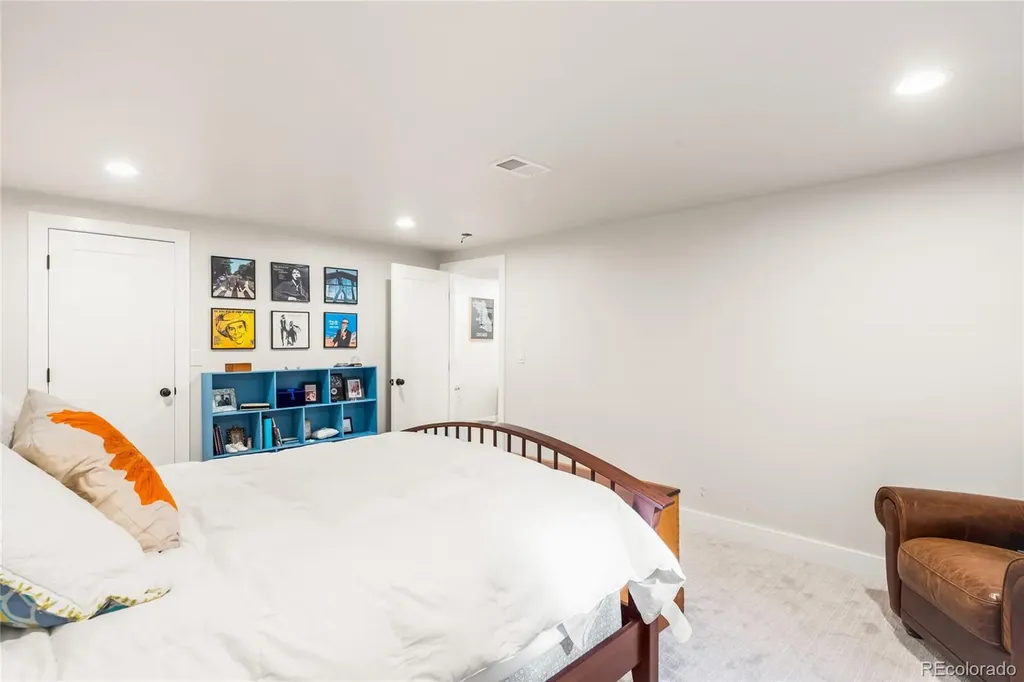 200 Locust Street Denver CO 80220