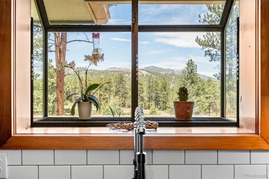 5597 Lee Drive Evergreen CO 80439