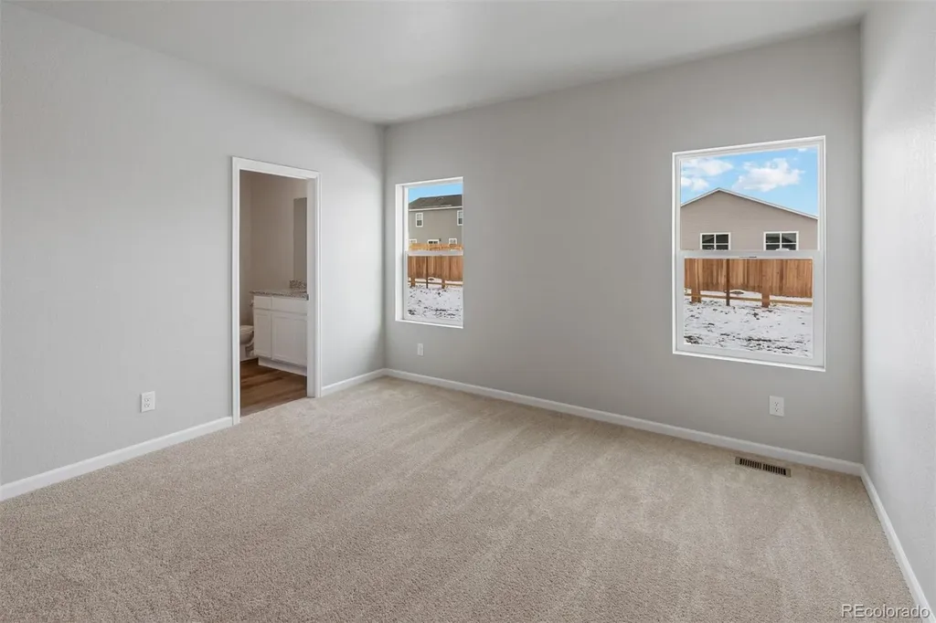 9390 Telluride Court Commerce City CO 80022