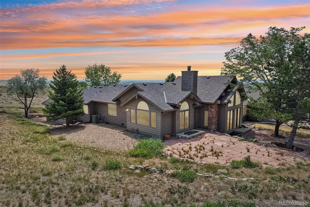 6915 Rabbit Mountain Road Longmont CO 80503
