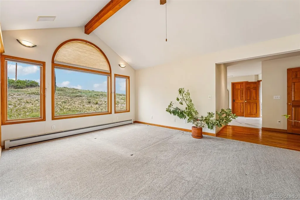 6915 Rabbit Mountain Road Longmont CO 80503