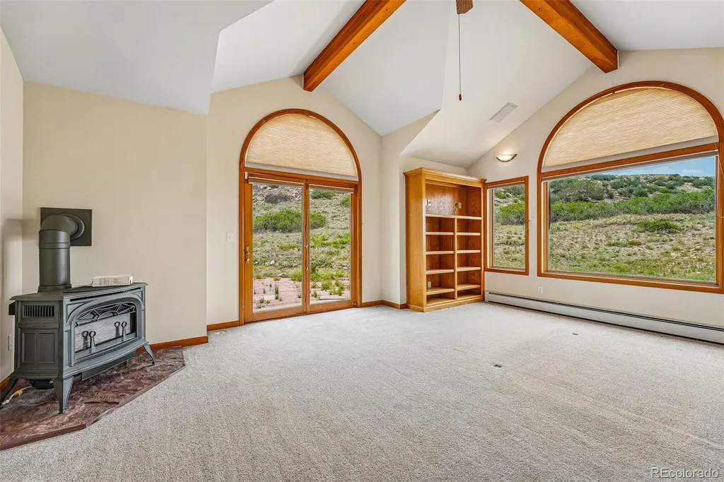 6915 Rabbit Mountain Road Longmont CO 80503