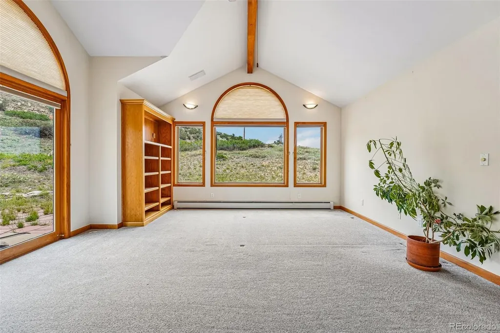 6915 Rabbit Mountain Road Longmont CO 80503