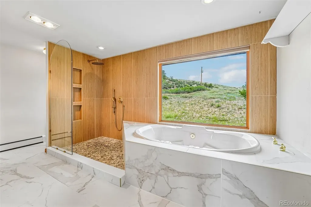 6915 Rabbit Mountain Road Longmont CO 80503