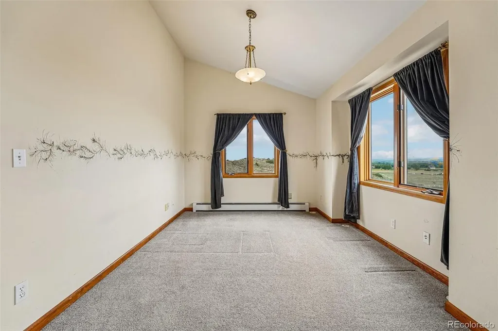 6915 Rabbit Mountain Road Longmont CO 80503