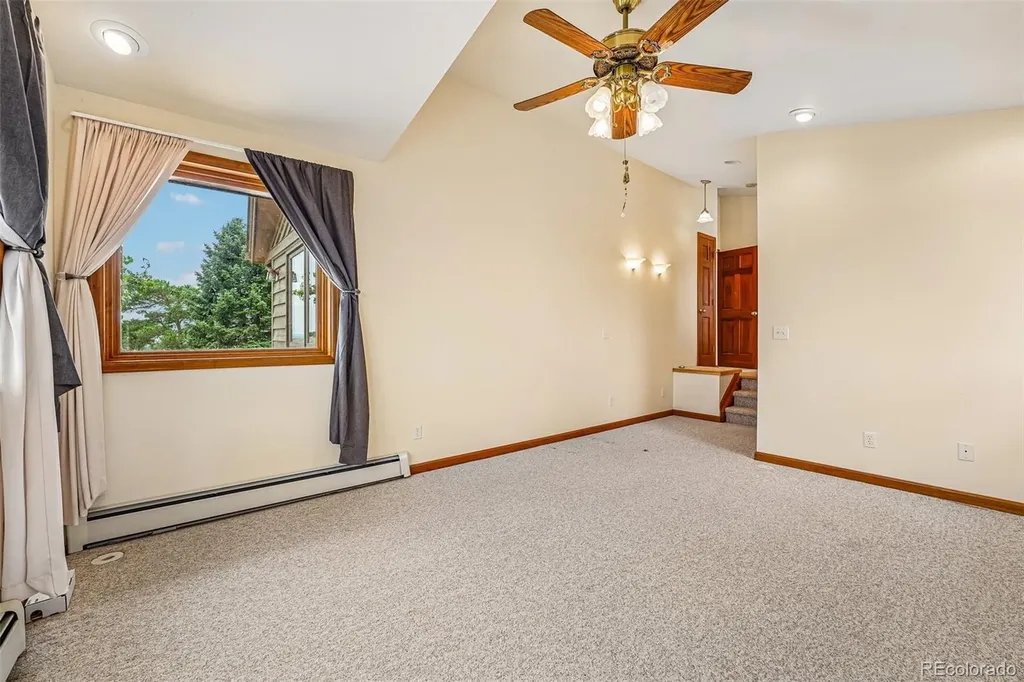 6915 Rabbit Mountain Road Longmont CO 80503