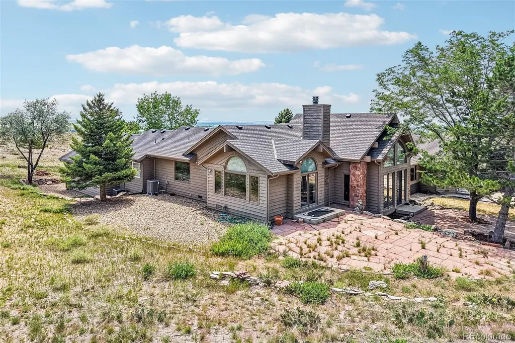 6915 Rabbit Mountain Road Longmont CO 80503