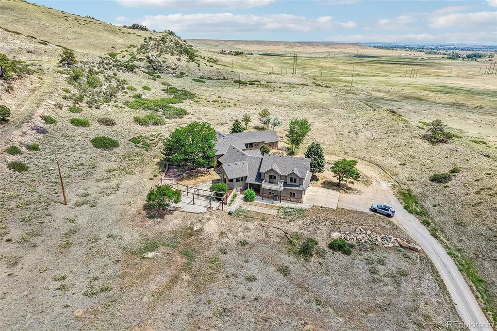 6915 Rabbit Mountain Road Longmont CO 80503