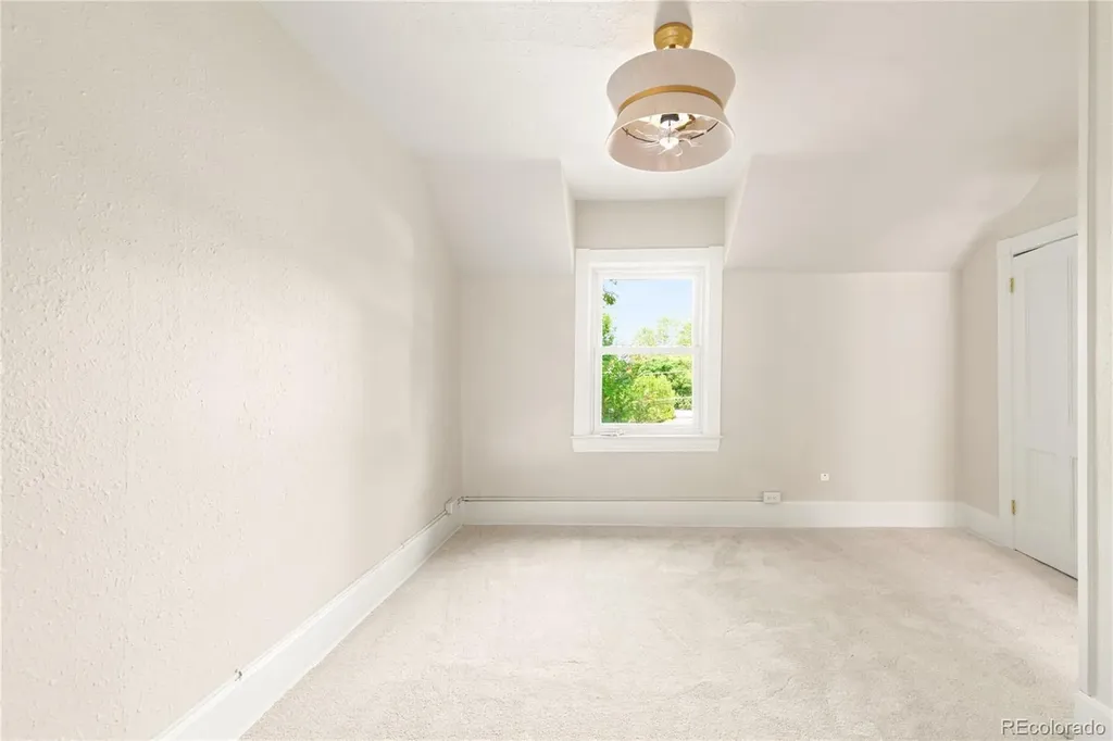 3628 Alcott Street Denver CO 80211