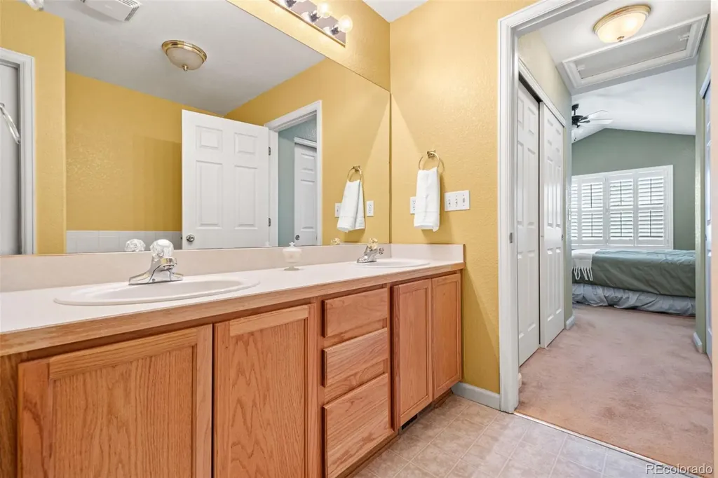 15555 E 40th Avenue Denver CO 80239