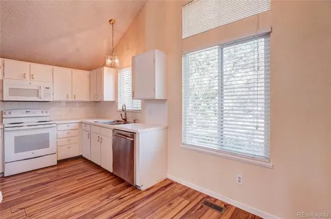 3853 S Genoa Court Aurora CO 80013