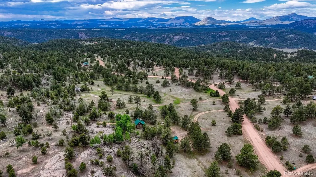 330 Arrowhead Dr Drive Florissant CO 80816