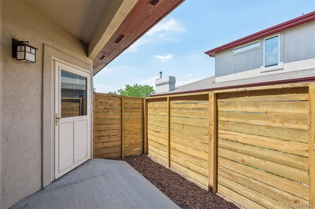 980 S Locust Street Denver CO 80224