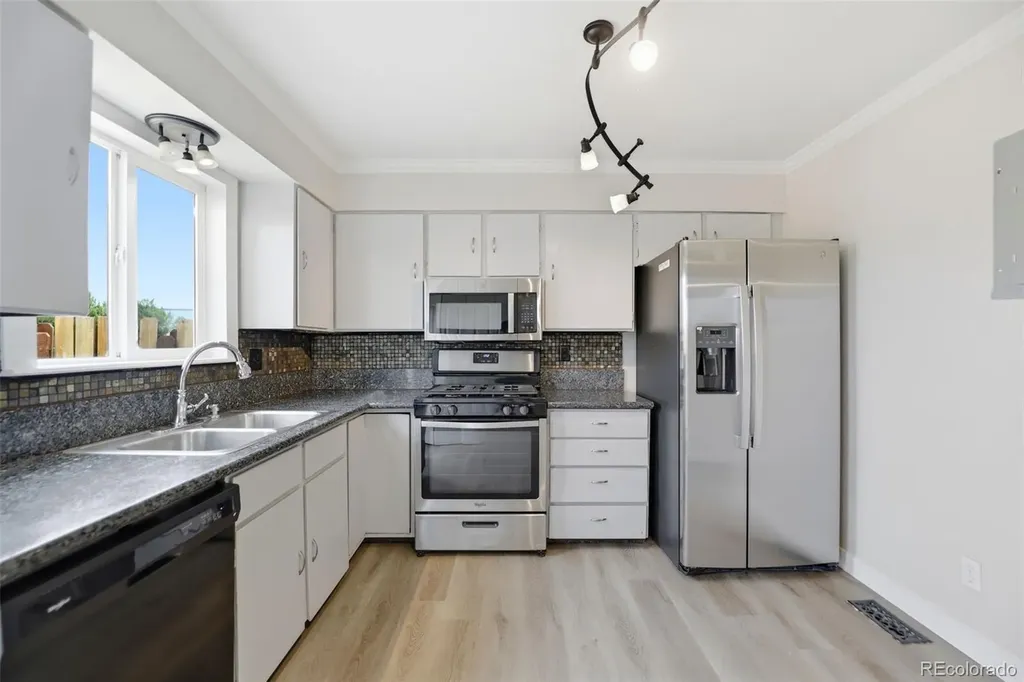 6755 Pahokee Court Colorado Springs CO 80915