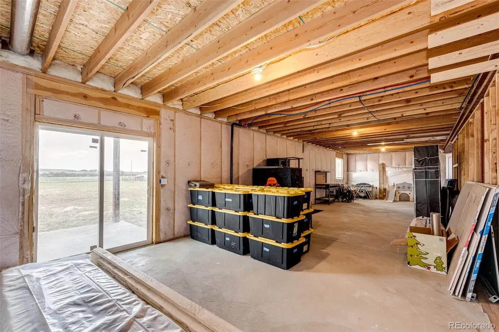 565 S 3rd Avenue Deer Trail CO 80105