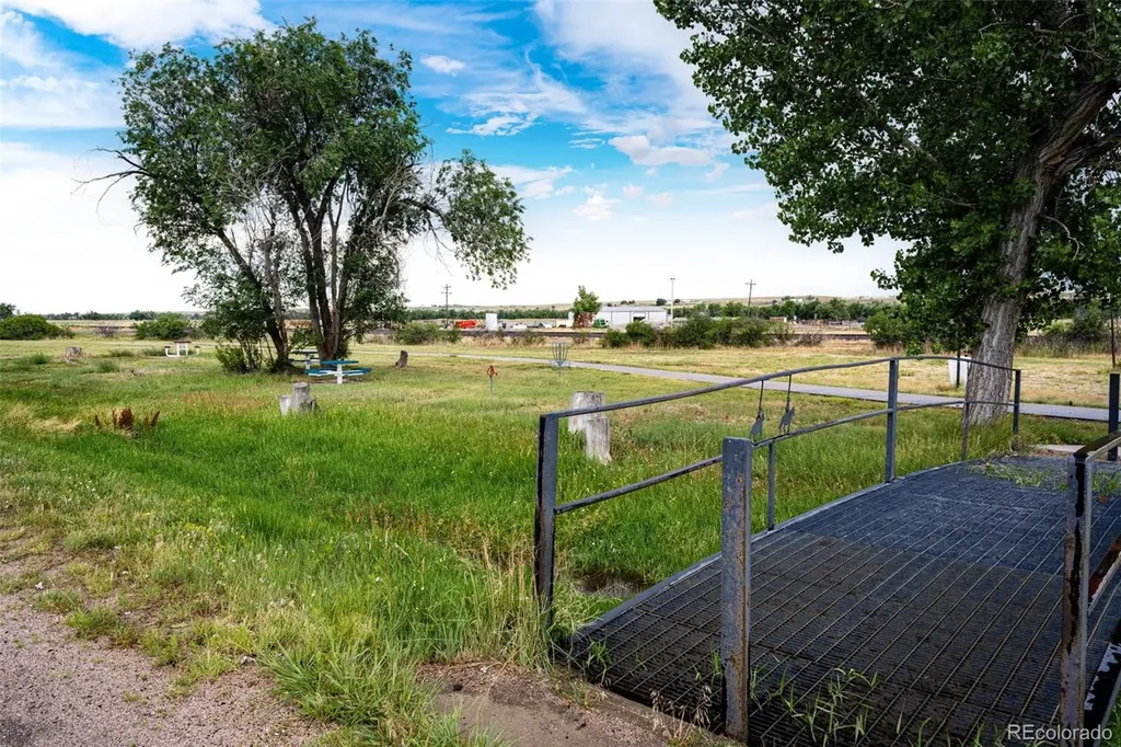 565 S 3rd Avenue Deer Trail CO 80105