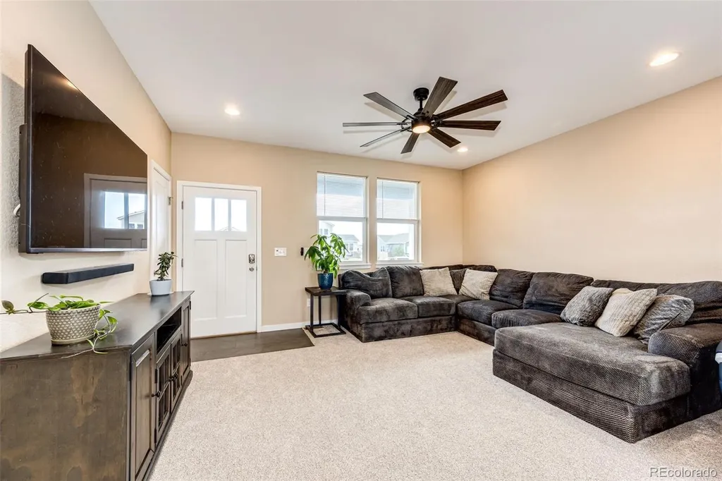565 S 3rd Avenue Deer Trail CO 80105