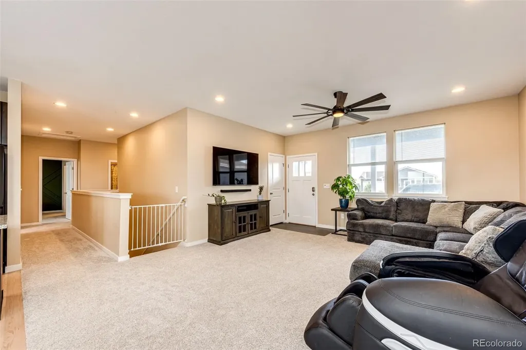 565 S 3rd Avenue Deer Trail CO 80105