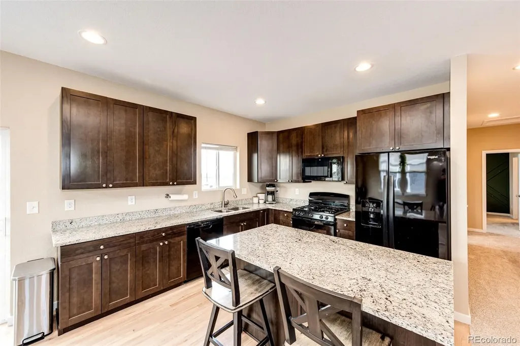 565 S 3rd Avenue Deer Trail CO 80105