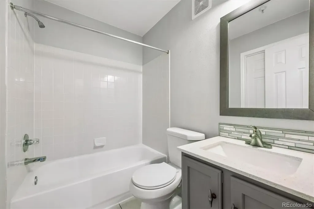 14207 E Grand Drive Aurora CO 80015
