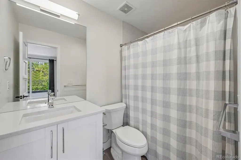 4018 Zuni Street Denver CO 80211