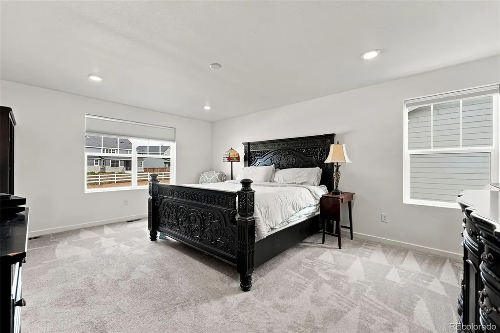 2144 S Fultondale Court Aurora CO 80018