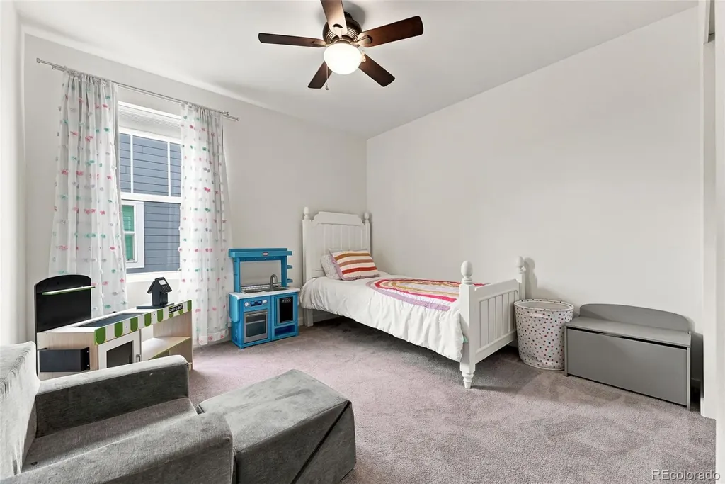 2144 S Fultondale Court Aurora CO 80018