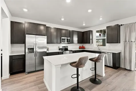 2144 S Fultondale Court Aurora CO 80018
