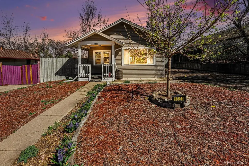 1328 Dayton Street Aurora CO 80010