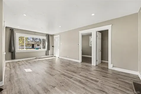 1328 Dayton Street Aurora CO 80010