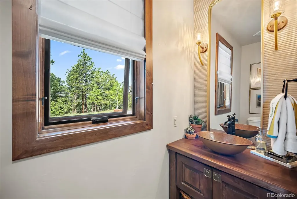 4267 County Road 51 Divide CO 80814