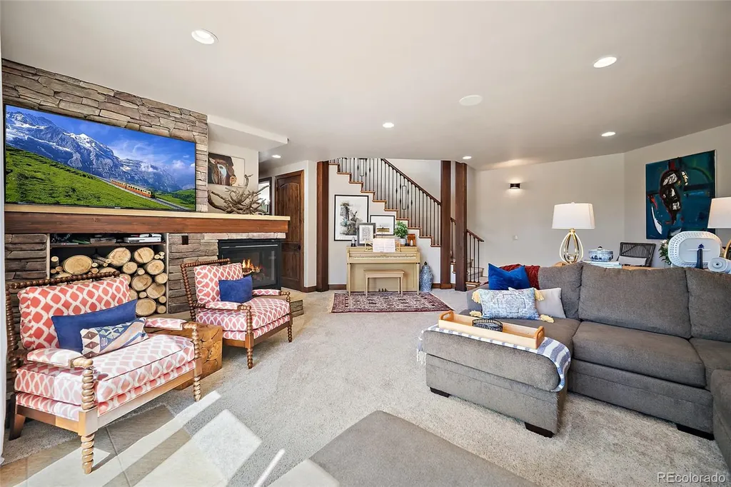 4267 County Road 51 Divide CO 80814