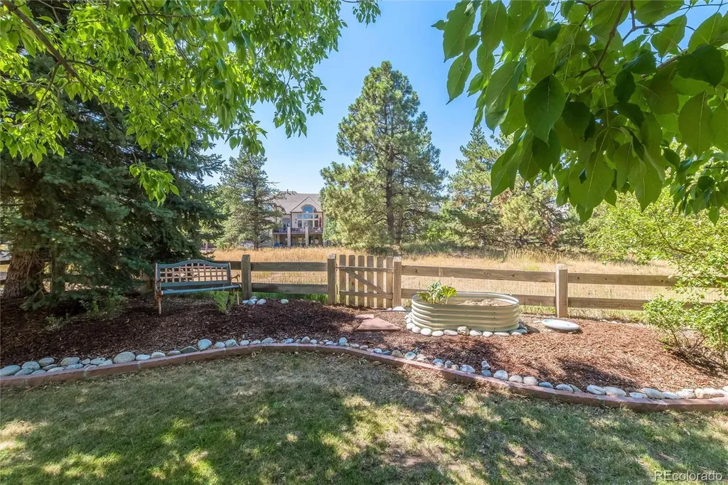 752 Hughes Lane Littleton CO 80126