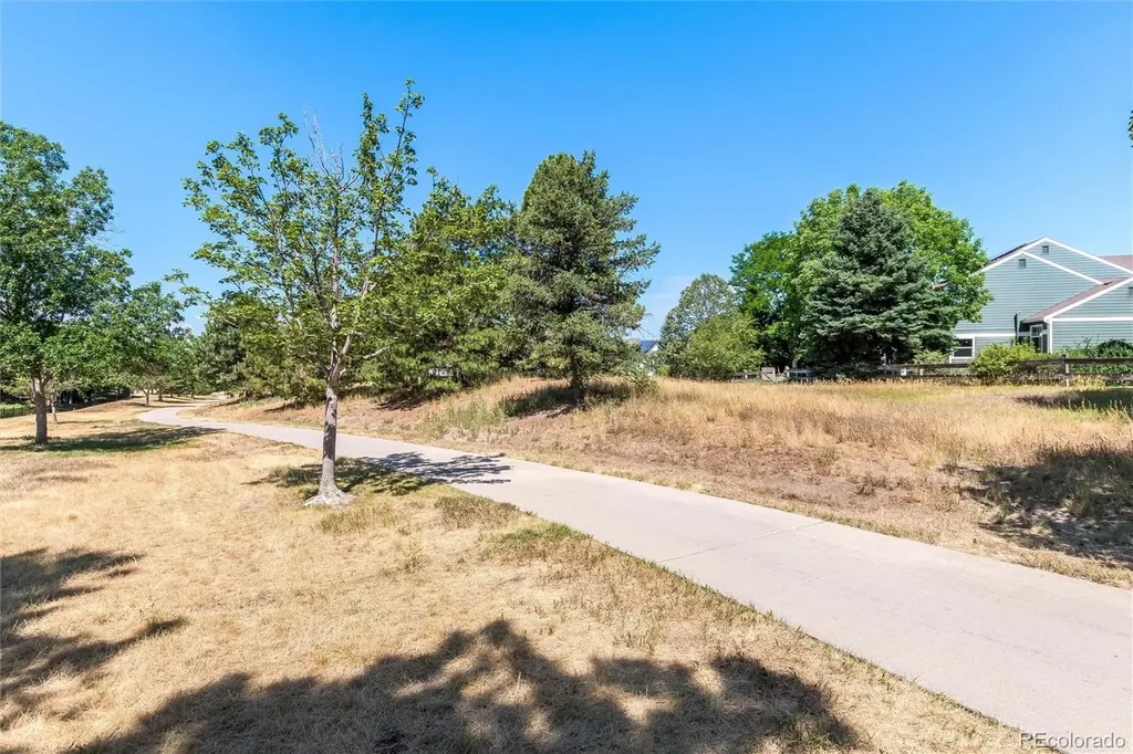 752 Hughes Lane Littleton CO 80126