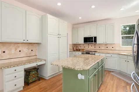 752 Hughes Lane Littleton CO 80126