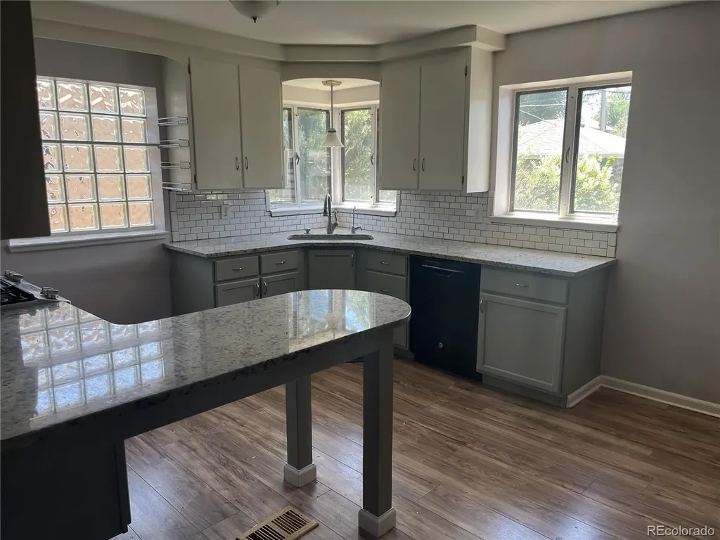 4243 Wyandot Street Denver CO 80211