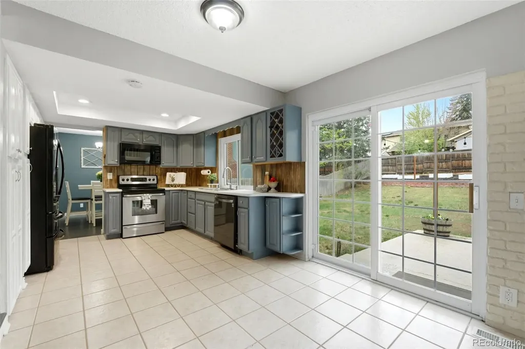 3877 S Hannibal Street Aurora CO 80013