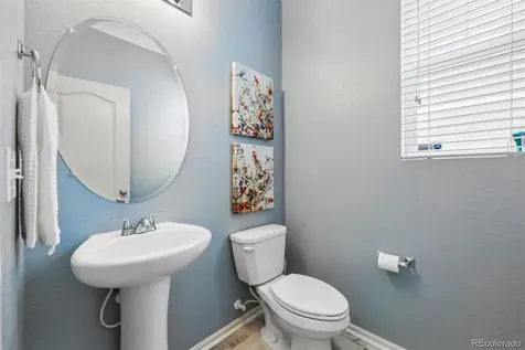 25980 E Davies Drive Aurora CO 80016