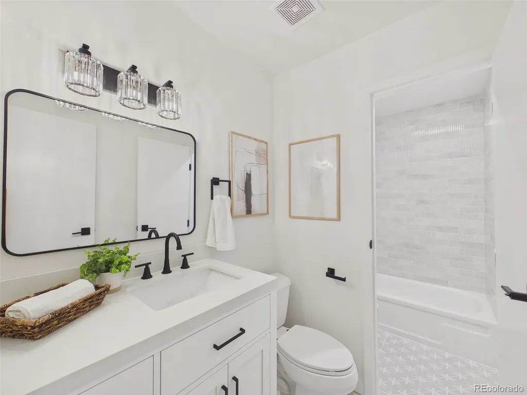 3550 S Harlan Street Denver CO 80235