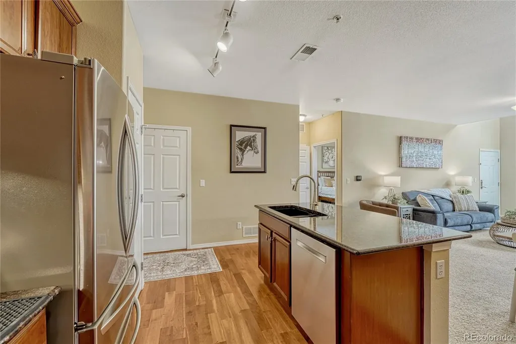 8460 Canyon Rim Trail Englewood CO 80112
