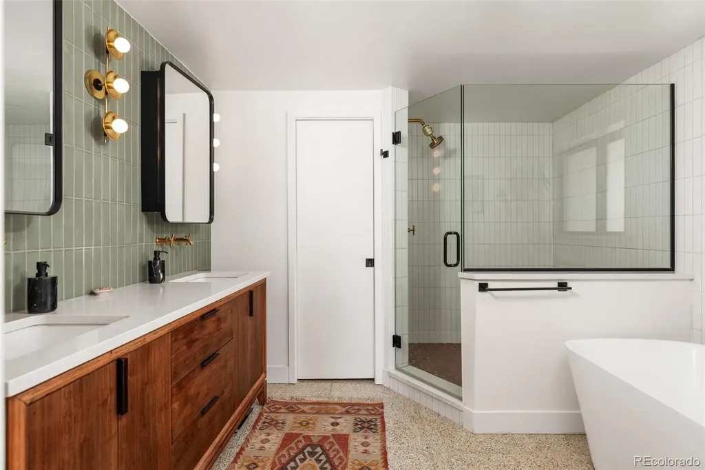 5120 W Plymouth Drive Littleton CO 80128