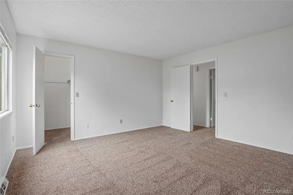 5043 E Weaver Place Centennial CO 80121