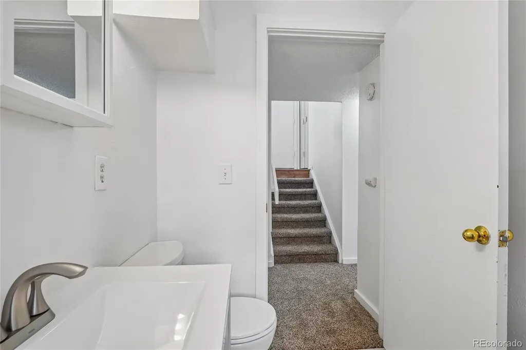 5043 E Weaver Place Centennial CO 80121